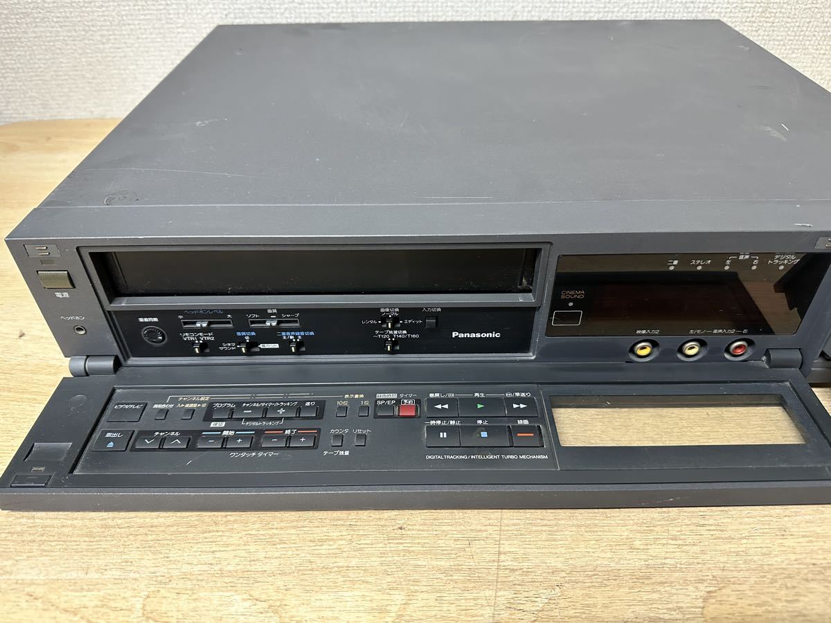 A464 Panasonic NV-F600 VHSビデオデッキ 本体 現状品 ジャンク_画像7