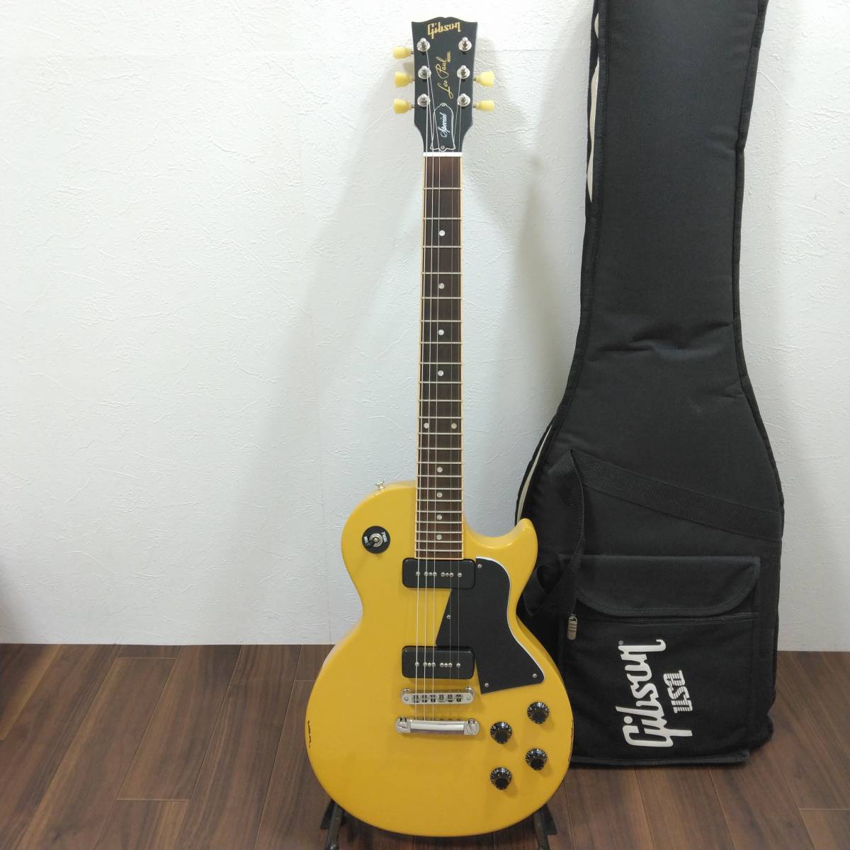 送料無料! Gibson Les Paul Special 2012年製 ギブソン レスポール エレキギター 詳細不明 イエロー 中古現状品 ジャンク扱い_画像1