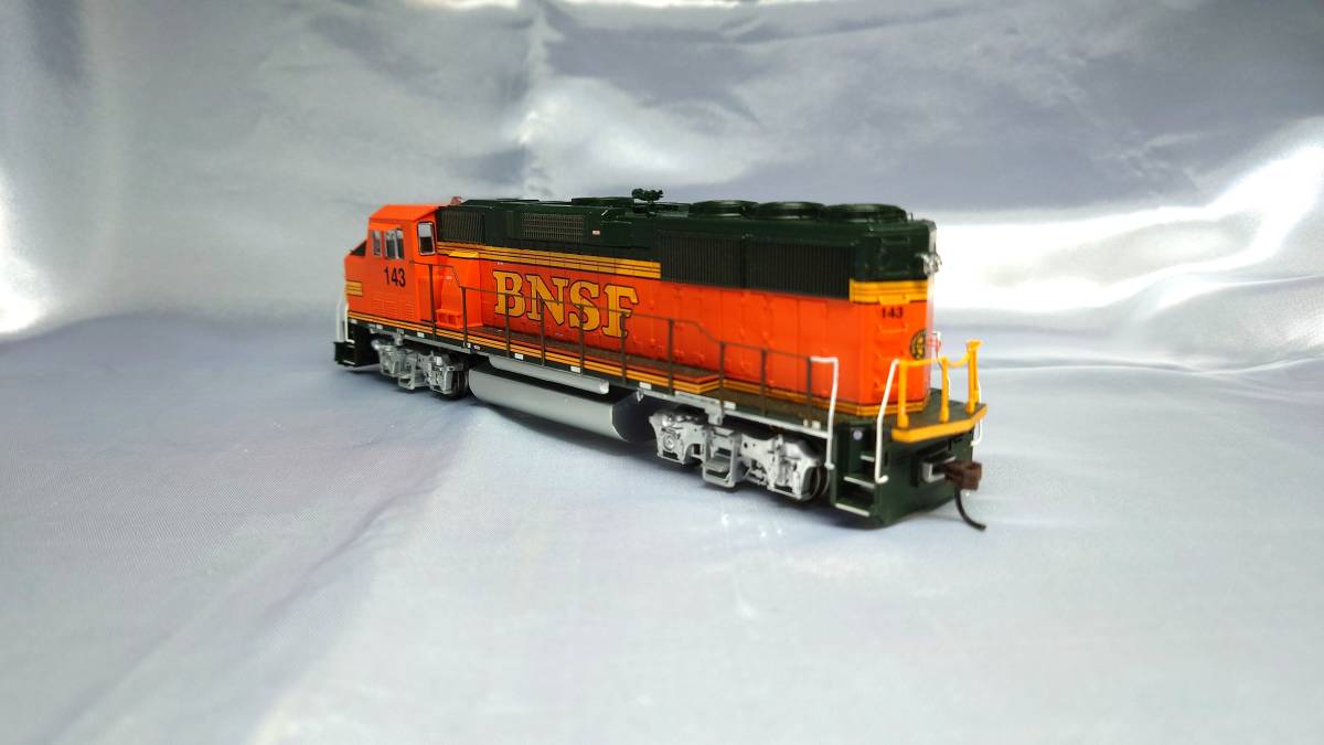 【HO】BNSF GP60M ＃143 Athearn 91509_画像3