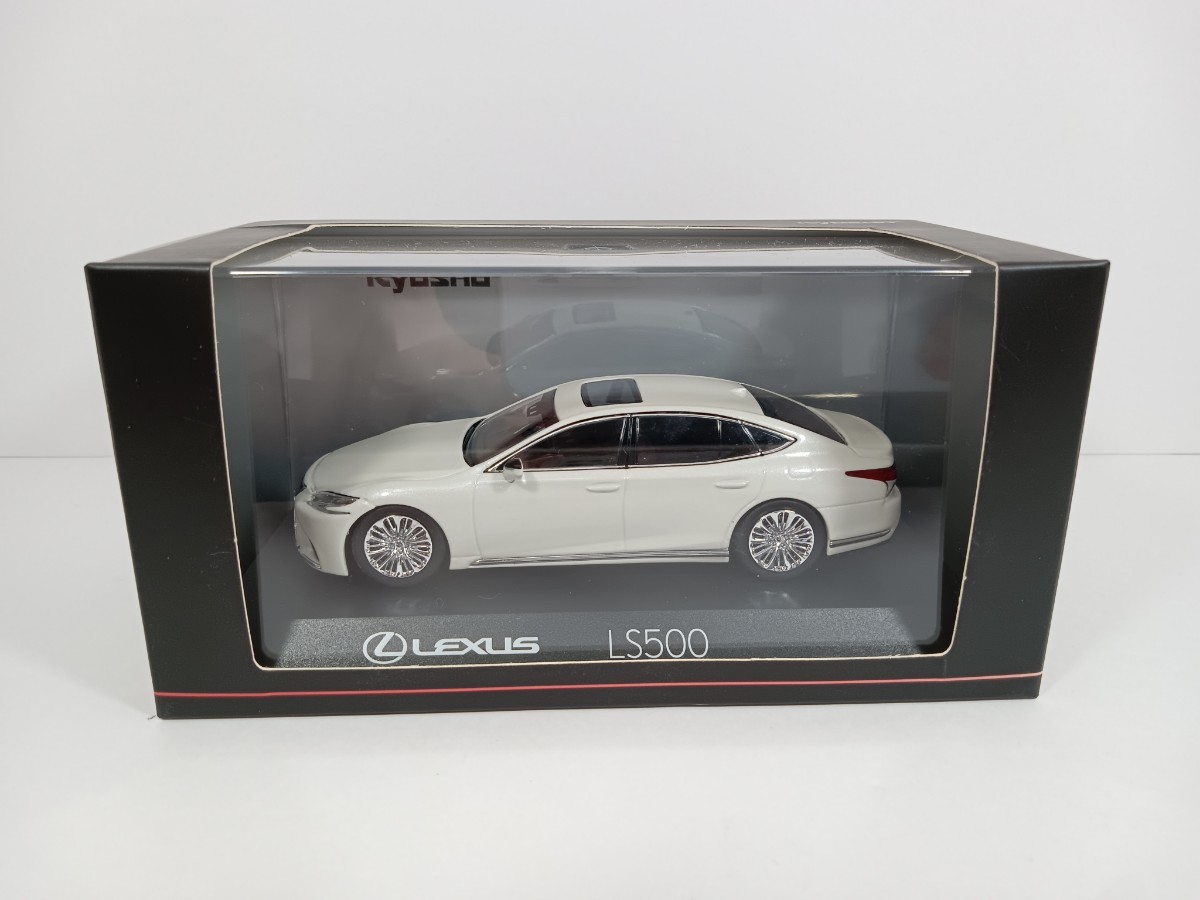 1/43 中古品 LEXUS LS500h ホワイト レクサス_画像6