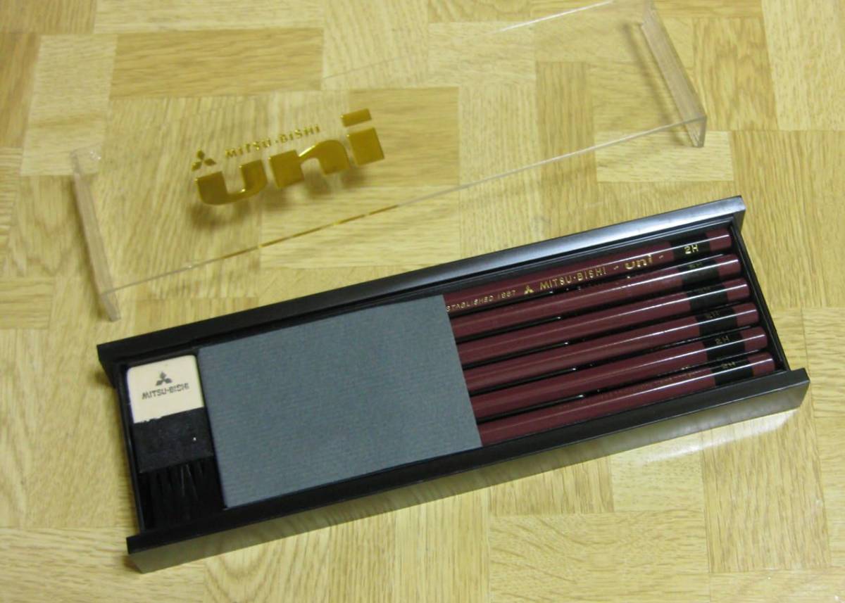 三菱鉛筆　uni　2H　1ダース（12本）　プラケース＆スリーブケース付き　ブラシ付き消しゴム_画像3