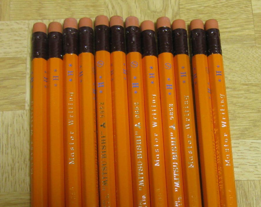 三菱鉛筆ユニ（uni）　事務用鉛筆 9852 （消しゴム付）　H　1ダース（12本）_画像2