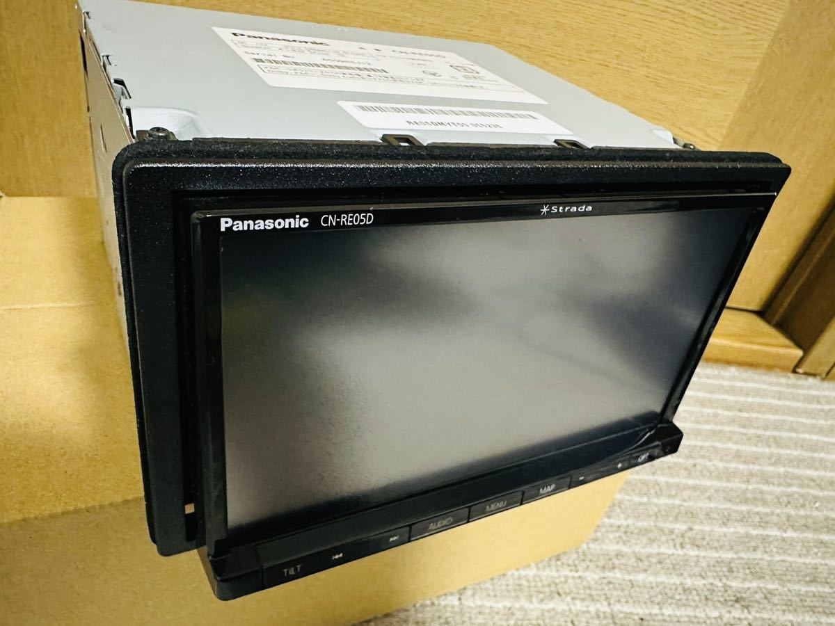 PANASONIC ストラーダ STRADA 2018 メモリーナビ CN-RE05D DVD/USB/Bluetoothオーディオ/フルセグ地上デジタルテレビ_画像9