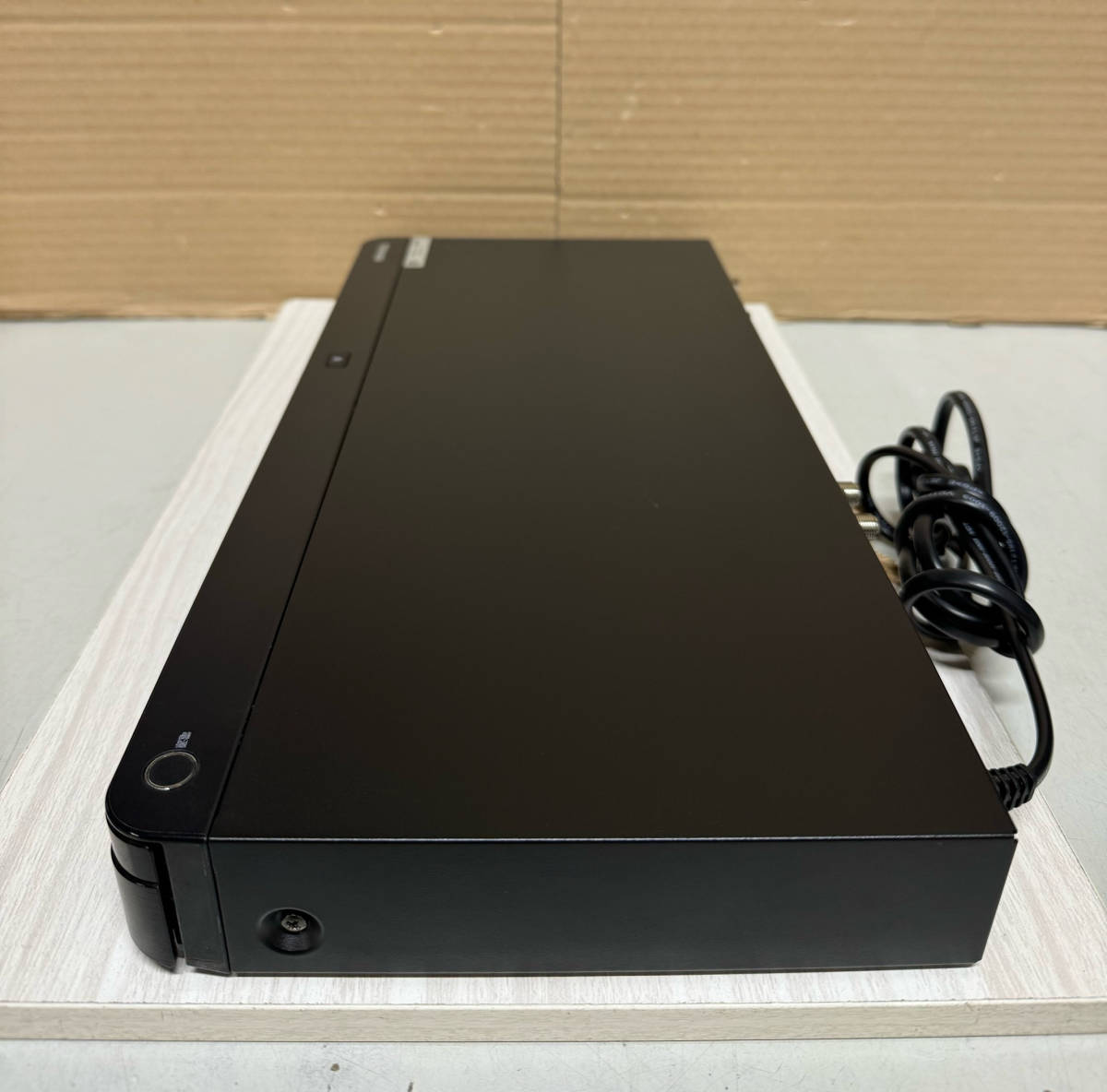 【 安心！整備済 】 美品 TOSHIBA REGZA 【DBR-W2007】 大容量2TB/12倍録画/外付けHDD/3番組録画/3D再生/無線LAN 【完動保証】 2017年式_画像4