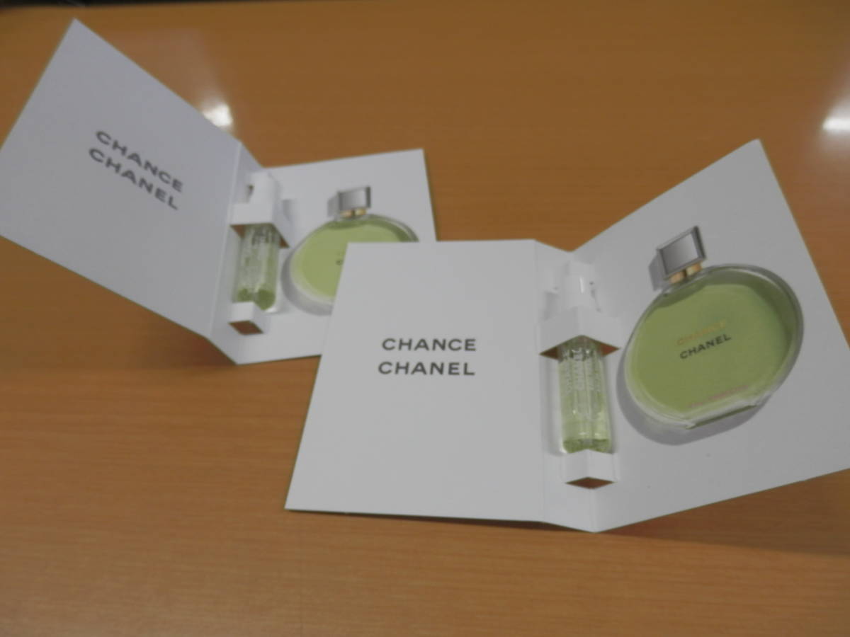 CHANEL シャネル チャンス オーフレッシュ　オードゥ パルファム 1.5ml 2個セット ヴァポリザター フレグランス 香水【A60】_画像1