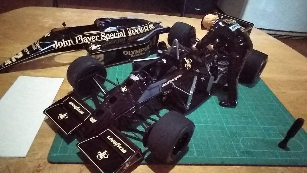  Platz 1/12 JPS LOTUS 99T John плеер специальный specification техническое обслуживание средний конечный продукт 