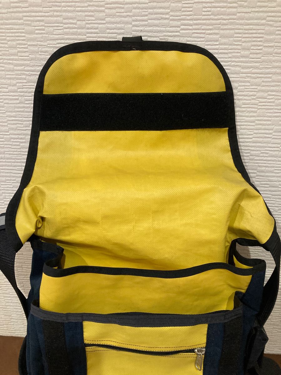 グレゴリー 防水メッセンジャーバッグ GREGORY MESSENGER BAG 旧 グレゴリー 防水メッセンジャーバッグ GREGORY MESSENGER BAG 旧