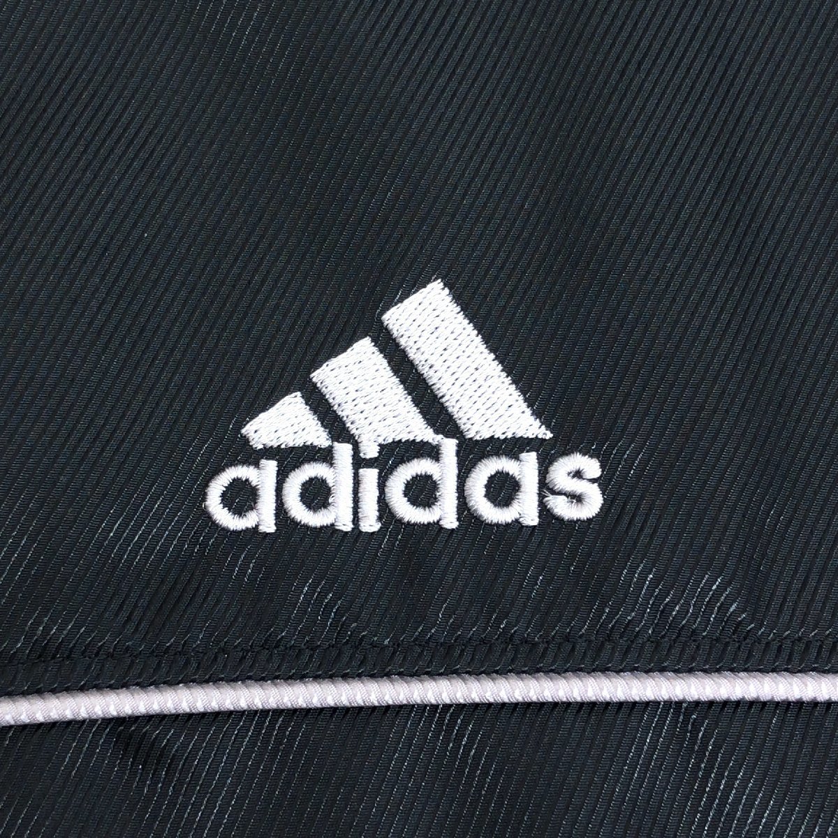 ●美品 adidas アディダス ロゴ刺繍 ウインドブレーカー ジャケット M 黒 ブラック ジャージ 国内正規品 メンズ 紳士_画像4
