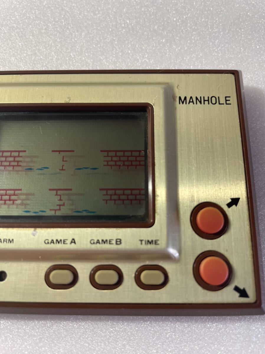 通電確認済み 当時もの 任天堂 Nintendo GAMEWATCH ゲームウォッチ MANHOLE マンホール 本体のみ レトロゲーム ジャンク _画像3