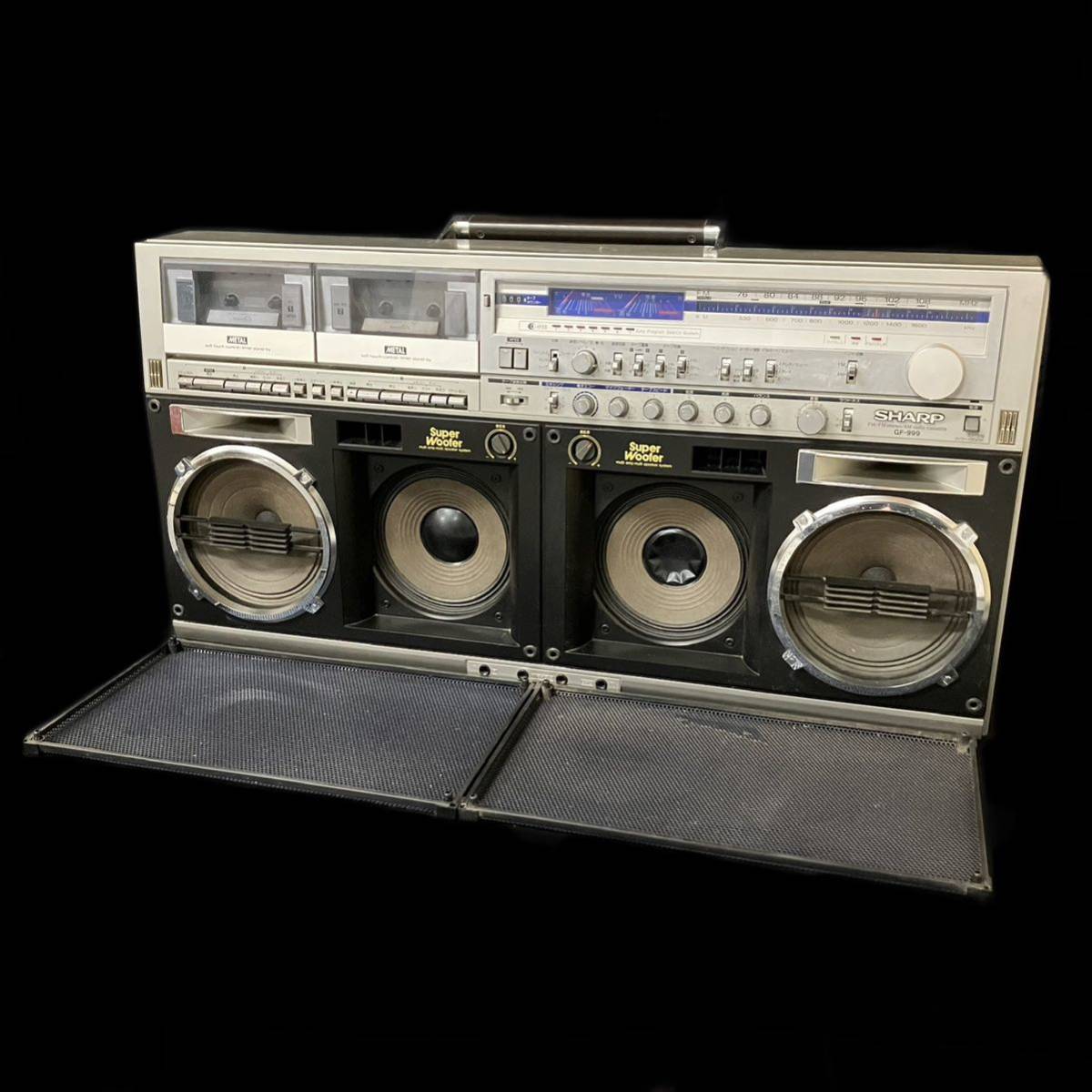 SHARP ラジカセ GF-999 THE SEARCHER-W シャープ Wデッキ SUPER Woofer FM AM カセットテープ 大型 希少 ラジオ付カセットテープレコーダー_画像2