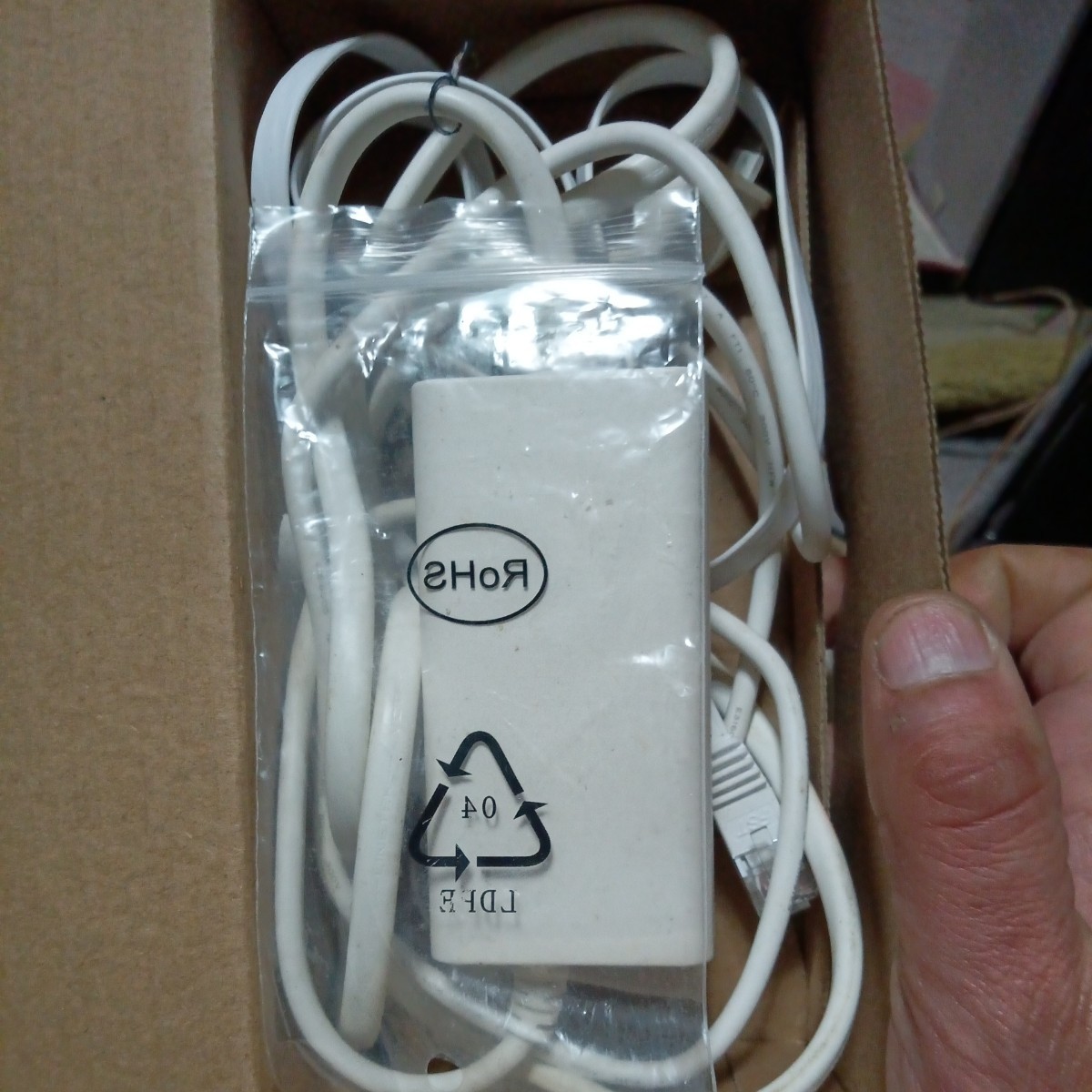 246　UQ WIMAX speed Wi-Fi HOME L01 HWS31SWU_画像6