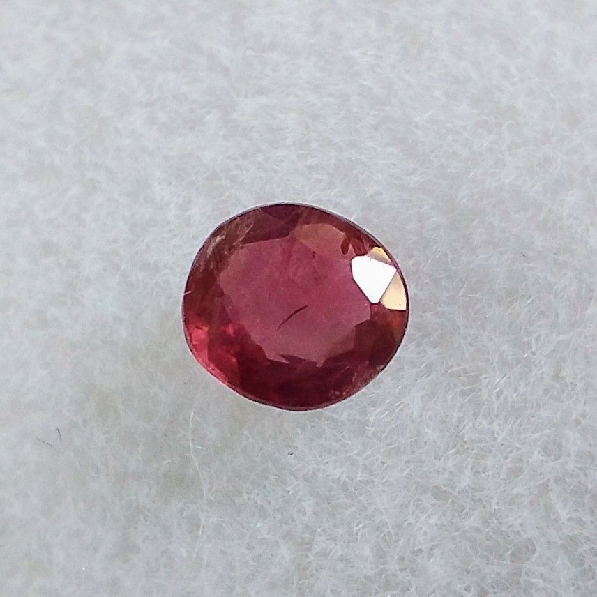 【R10】天然ルビー 0.368ct ソーティング付き ルース 