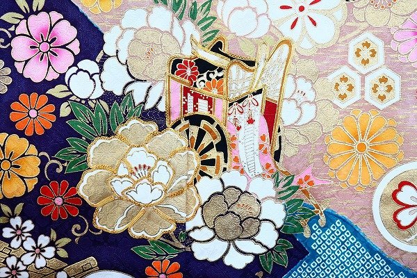 【着物フィ】振袖 濃い納戸色 刺繍 吉祥花 花車 身丈172cm トールサイズ 成人式 結婚式 お洒落　可愛い 袷 正絹 14824_画像7