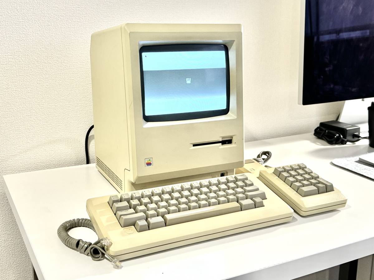 【貴重品】1986 Macintosh 512Ke (Enhanced) 本体・テンキー・マウスセット起動確認済み_画像7
