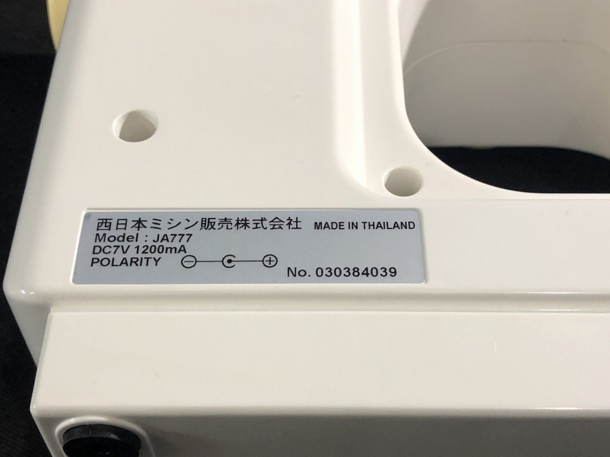 未使用 西日本ミシン販売 コンパクトミシン JA777 白Xベージュ Z3_画像6