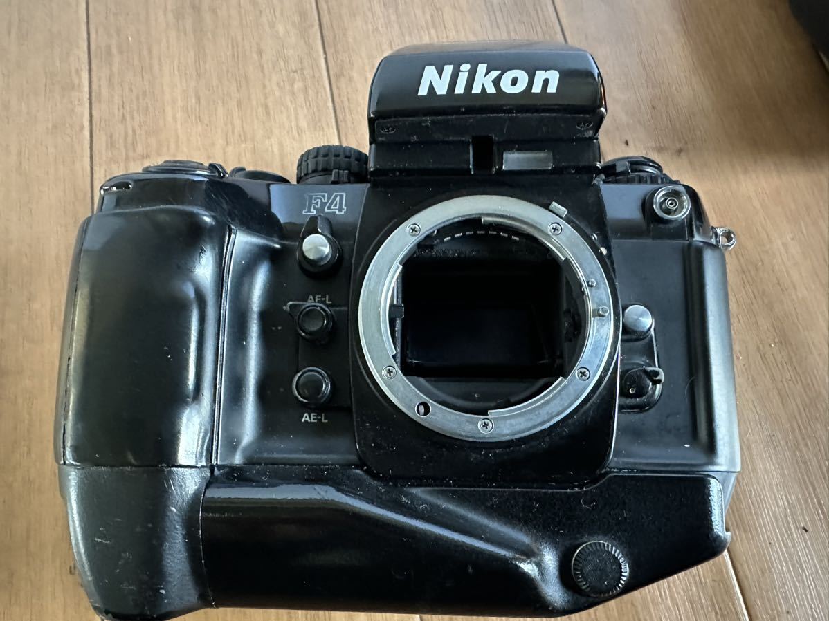 ◎ Nikon ニコン F4 AF NIKKOR 70-300mm 1:4.5-5.6D一眼レフ フィルムカメラ ボディ レンズ 現状品_画像2