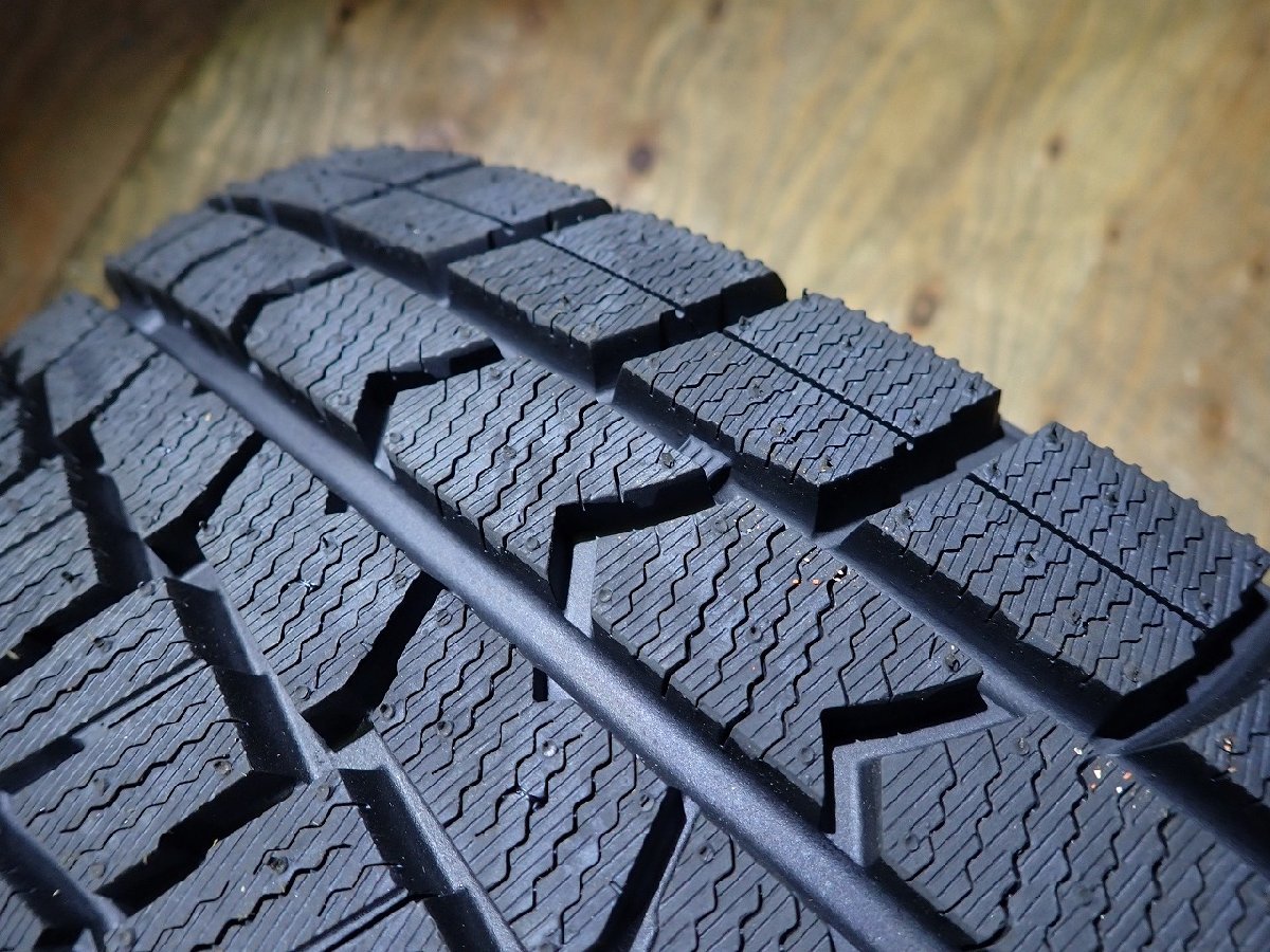 GM0997【送料無料185/65R15】4本 2022年製 ダンロップ WINTERMAXX 02 WM02 未使用 新品スタッドレス 《即決》_画像4