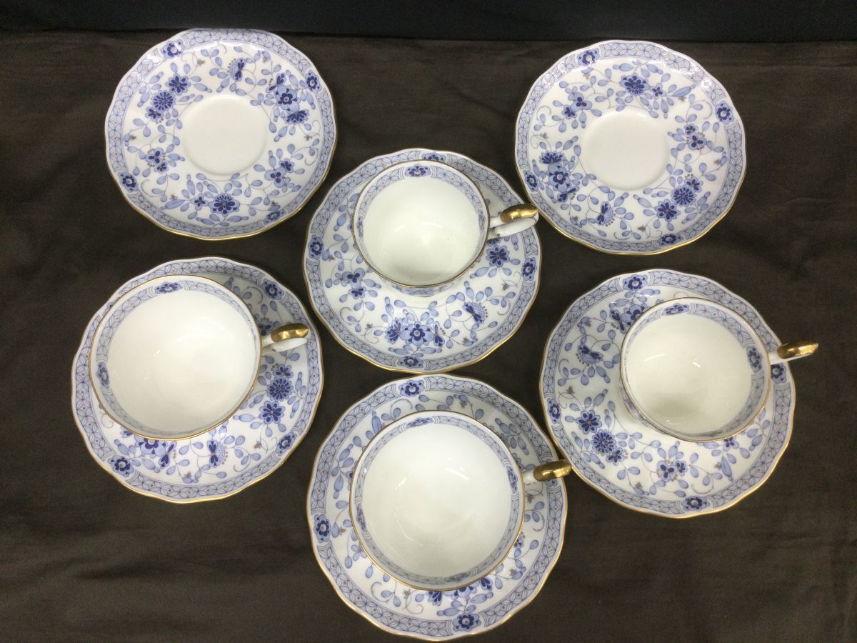 D579-80【中古4客セット】ナルミ(NARUMI)ミラノ ボーンチャイナ コーヒーカップ＆ソーサー2客/ティーカップ 2客/シュガーポット付きt_画像5