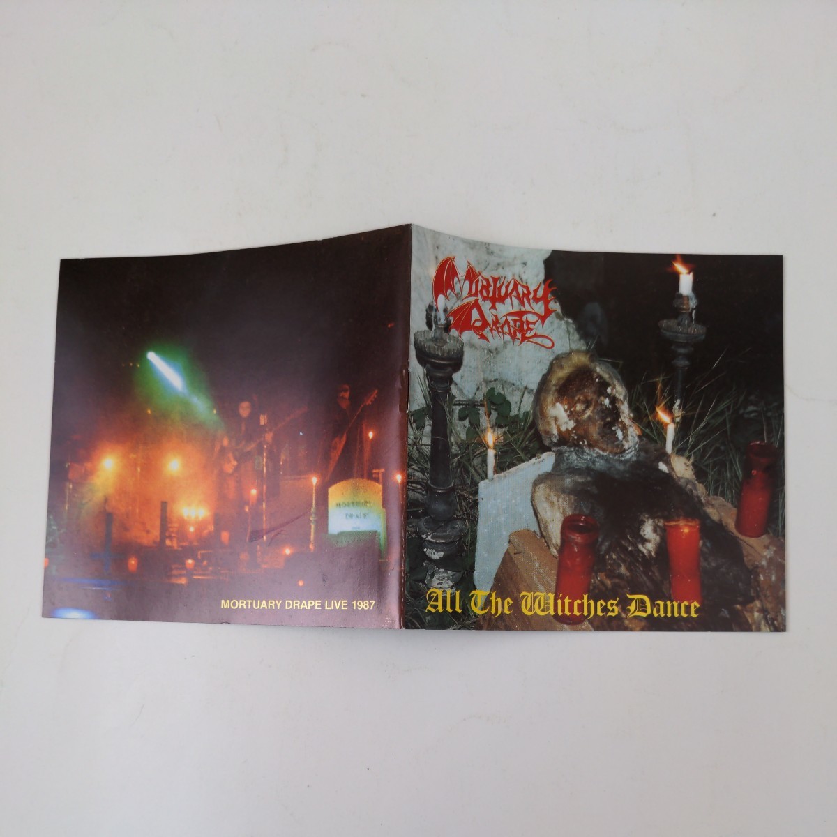「1stプレス」MORTUARY DRAPE　Italy　ブラック・デスメタル　ヘヴィメタル　Black Death Heavy Metal　輸入盤CD_画像3