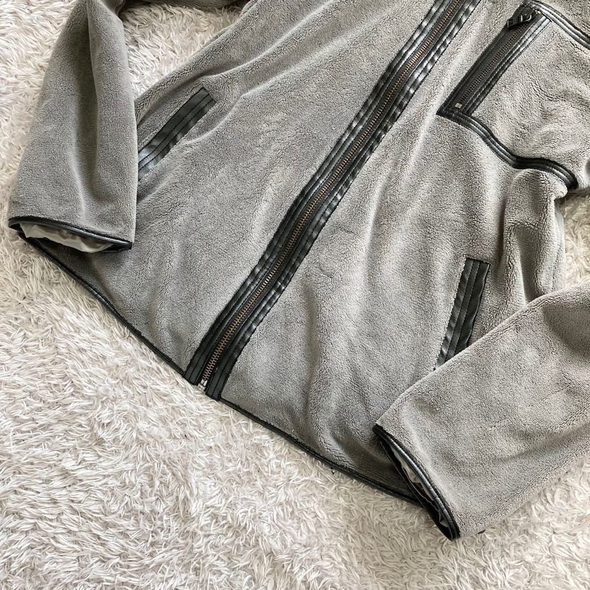 美品 XL アルマーニ エクスチェンジ フリース フルジップパーカー パイピングフェイクレザー グレー ARMANI EXCHANGE メンズ_画像3