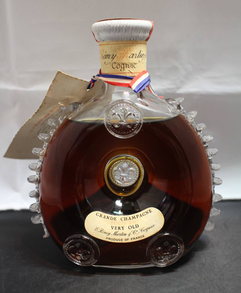 未開栓古酒★COGNAC REMY MARTIN LOUIS XIII VERY OLD ルイ13世 700ml コニャック レミーマルタン 箱無し★ひだ最下部欠け有り★真物保証品_画像1