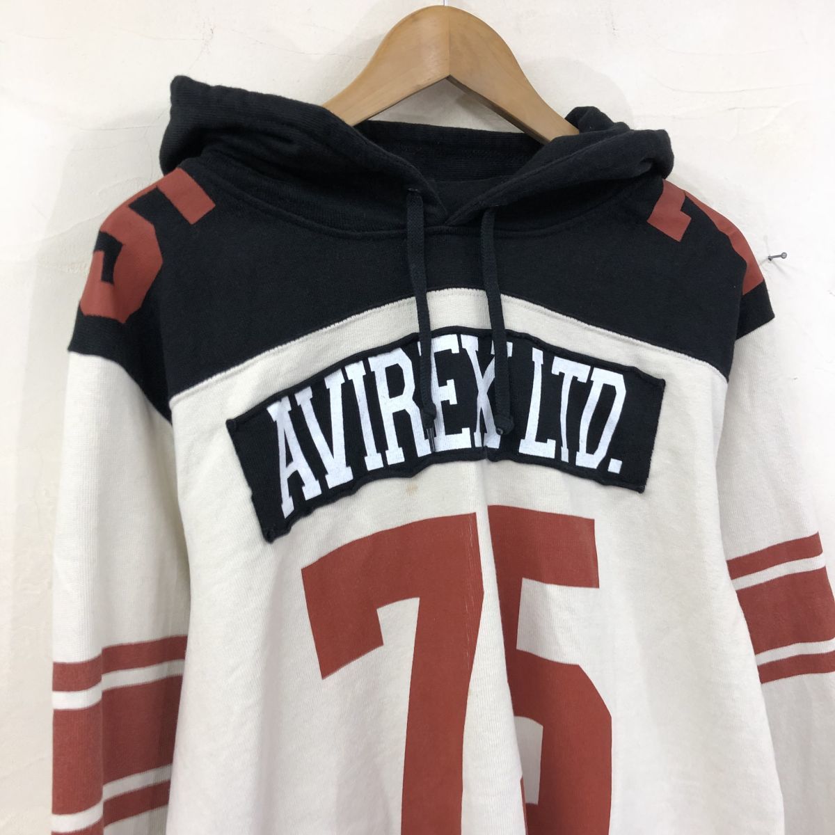 N1358-T-N◆AVIREX アヴィレックス フーディー パーカー ロングスリーブ スウェット ロゴ◆size2XL ホワイト メンズ トップス コットン100_画像3