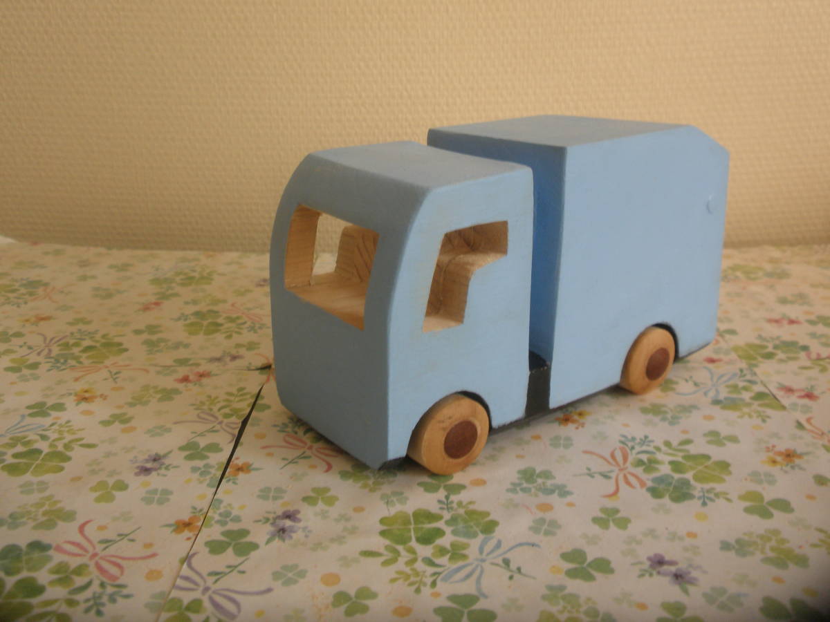  woodworking author. I (..). made 860 number eyes. work ( work name of product : is ... car * litter collection car )..