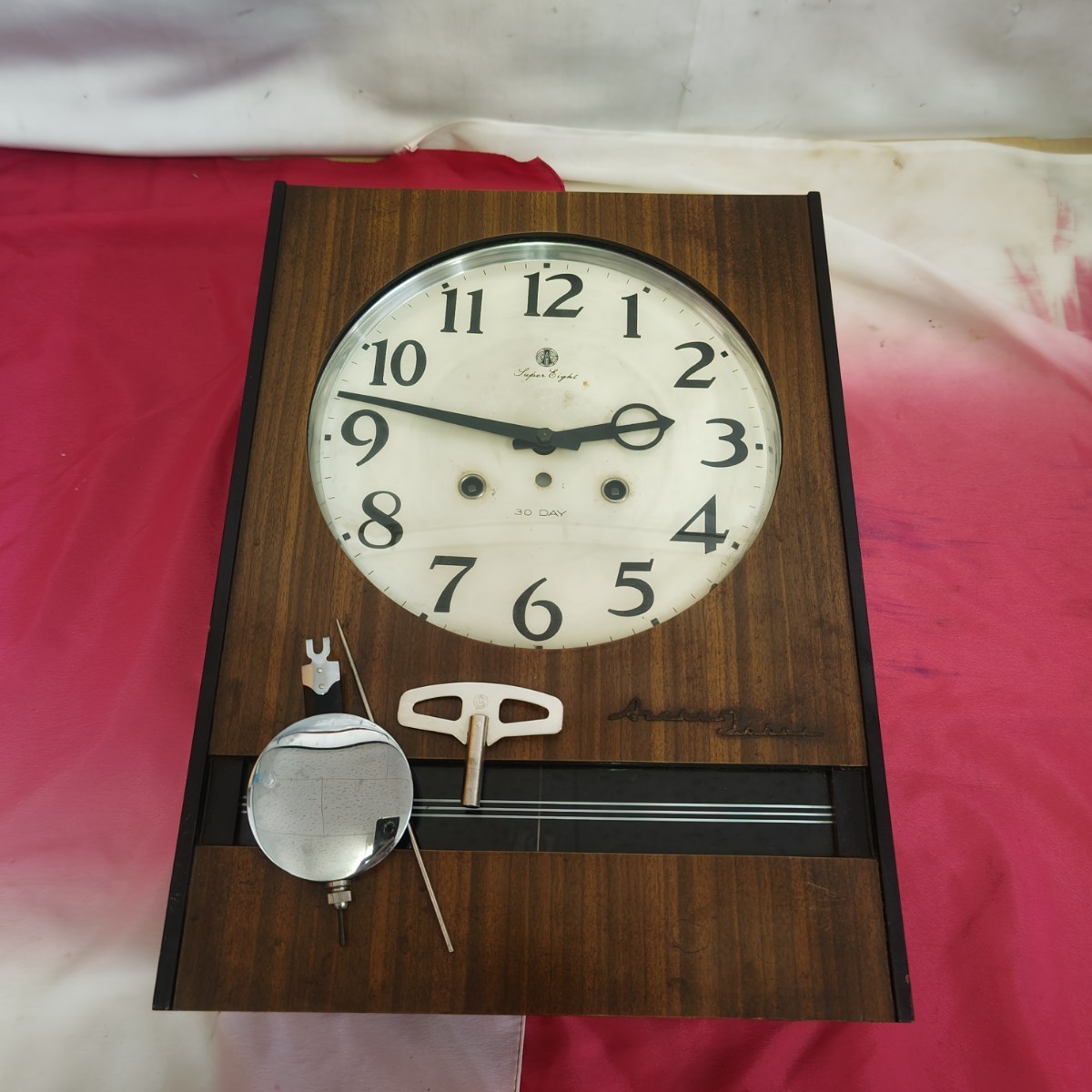 ◎【 昭和レトロ 振り子時計 】動作不可のジャンク品 アイチ時計 愛知時計 鍵あり アンティーク ゼンマイ ボンボン時計 アイチ 127-7の画像10