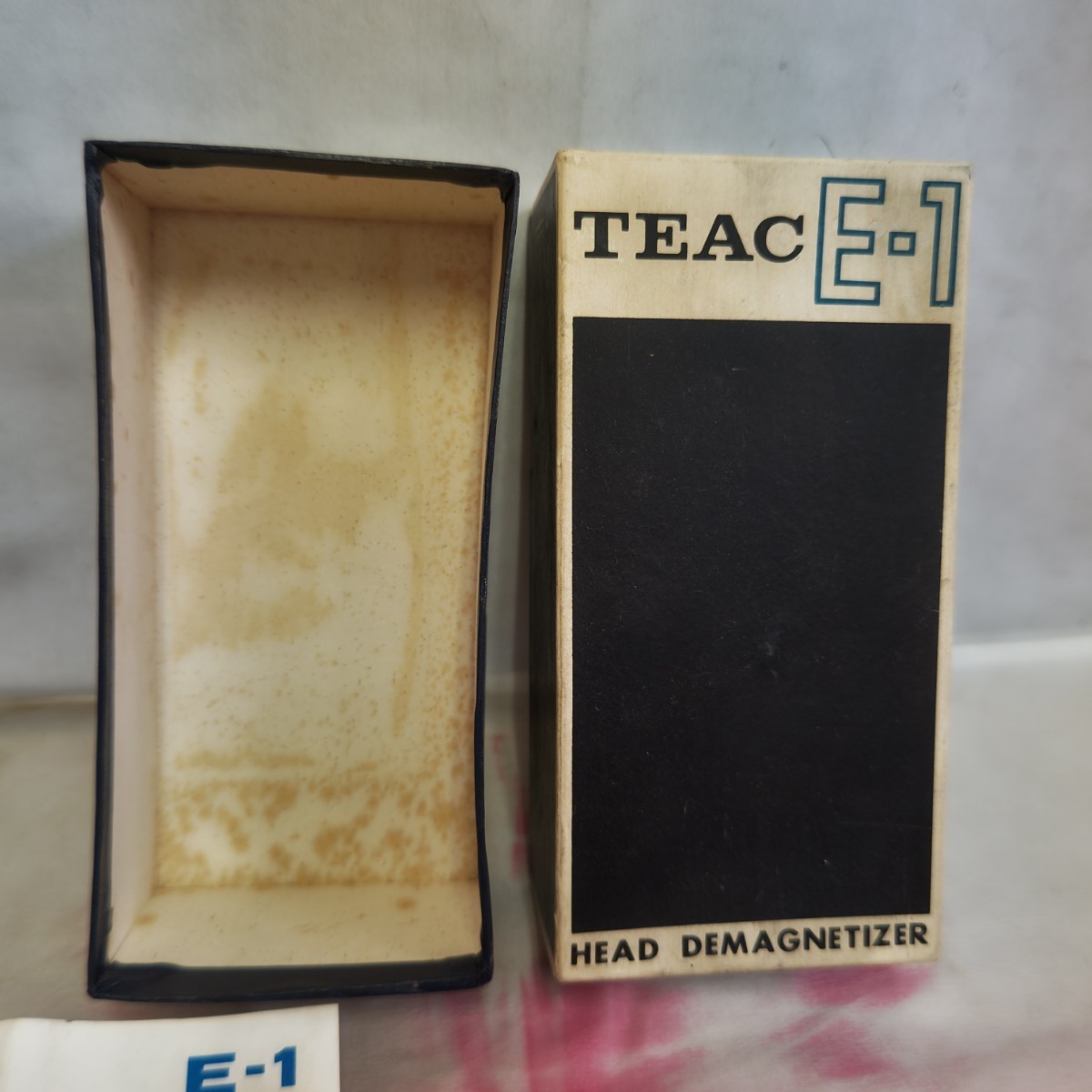 ◎【TEAC E-1 】ジャンク品 ティアック株式会社 HEAD DEMAGNETIZER ヘッドイレーサー 消磁器 元箱有り 説明書有り129-9_画像9