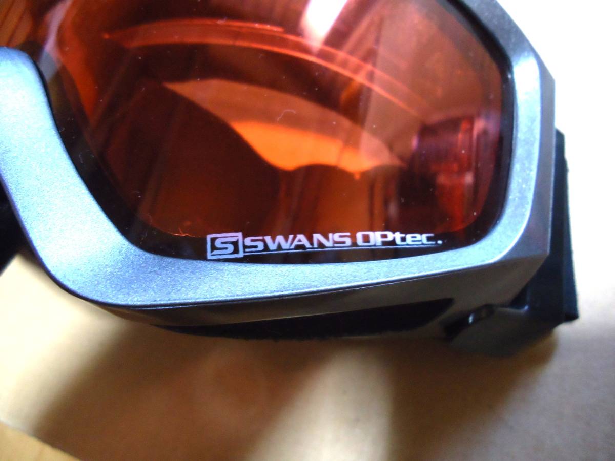 ◆ SWANS スワン　ゴーグル / 使用品 / OPtec オレンジ色（全天候対応型） ■眼鏡使用 OK ■カラー：基調グレイ / ブラック □送料無料 _画像2