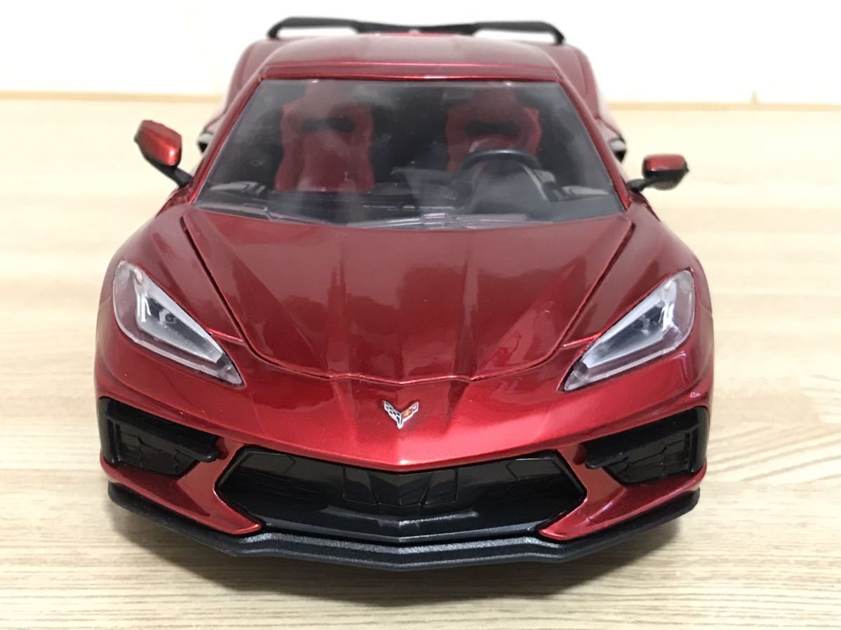 送料無料　1/24 JADA TOYS シボレー　コルベット　スティングレイ　ミニカー　CHEVROLET CORVETTE STINGRAY 2020_画像3