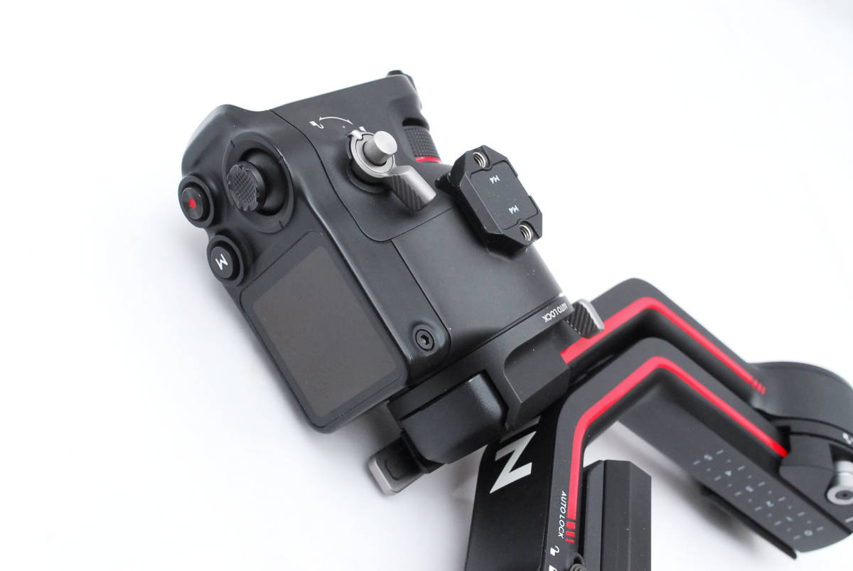 Yahoo!オークション - 実用品 DJI RS 3 電動3軸ジンバル Yahoo!オークション - 実用品 DJI RS 3 電動3軸ジンバル