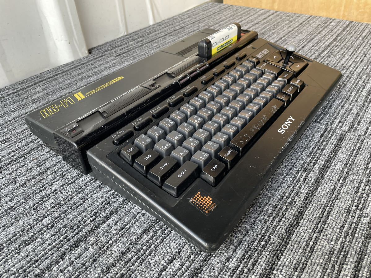 SONY MSX 2 HB-F1II 旧型PC ホームコンピューターソフト付ジャンク_画像4