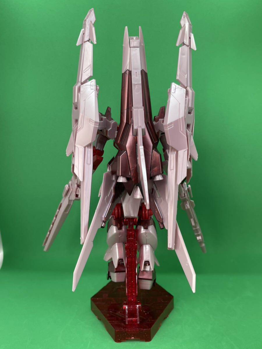 HG1/144Hi-νガンダムヴレイブアメイジングVer.紅の彗星(完成品)_画像3