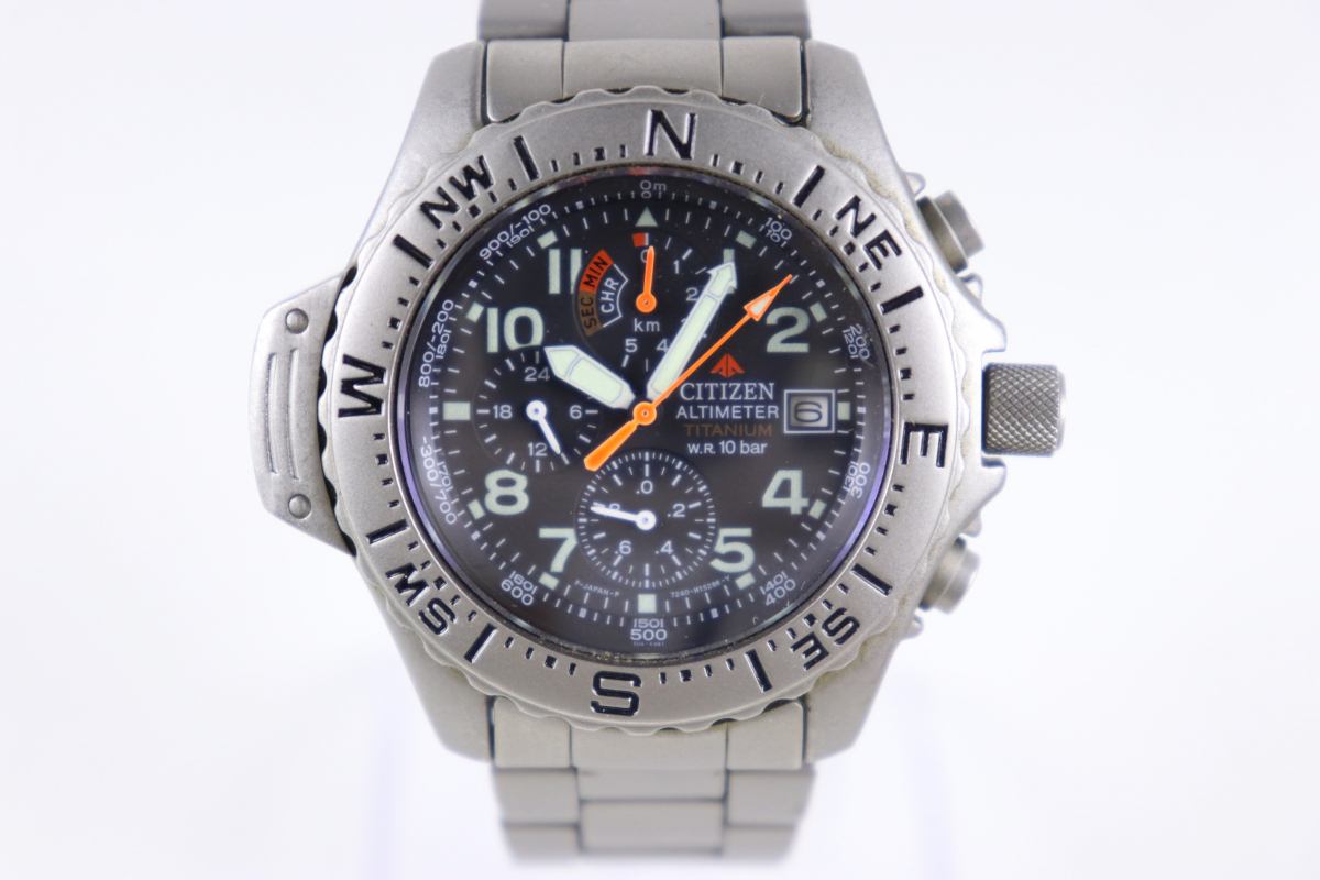 CITIZEN ALTIMETER 7240-H08932 Y シチズン アルティメーター TITANIUM W.R. 10BAR クオーツ クロノグラフ 腕時計 メンズ 015JILP18_画像1