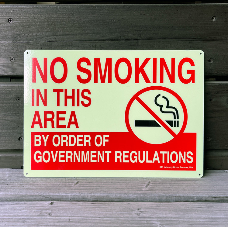 看板 セキュリティサイン NO SMOKING - 2 禁煙 アルミ製 縦25×横35cm 蓄光タイプ 防犯 セキュリティー_画像3