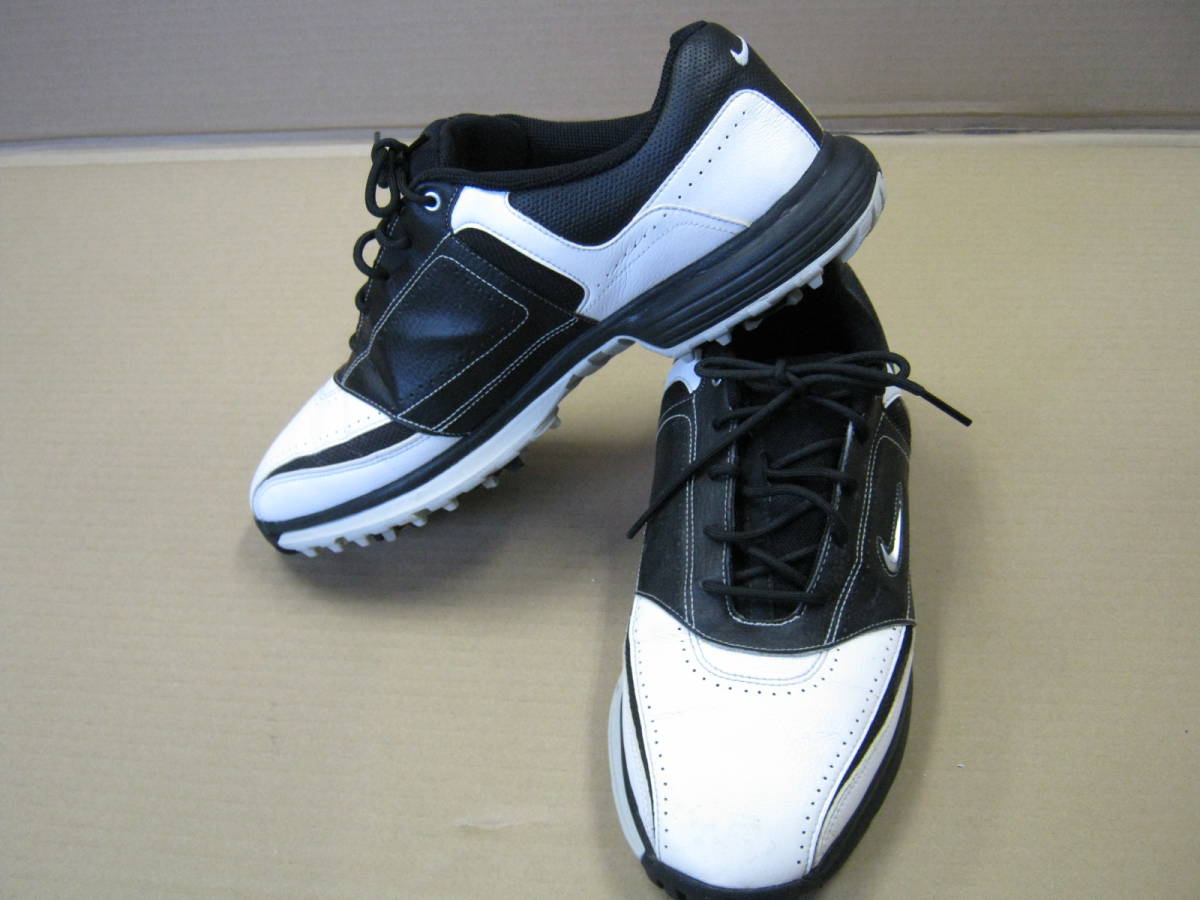 中古ナイキ　ＮＩＫＥ　ＡＩＲ　ソフトスパイクゴルフシューズ　３３９１０１－１０２　ＬＺ ２７．０センチ_画像2