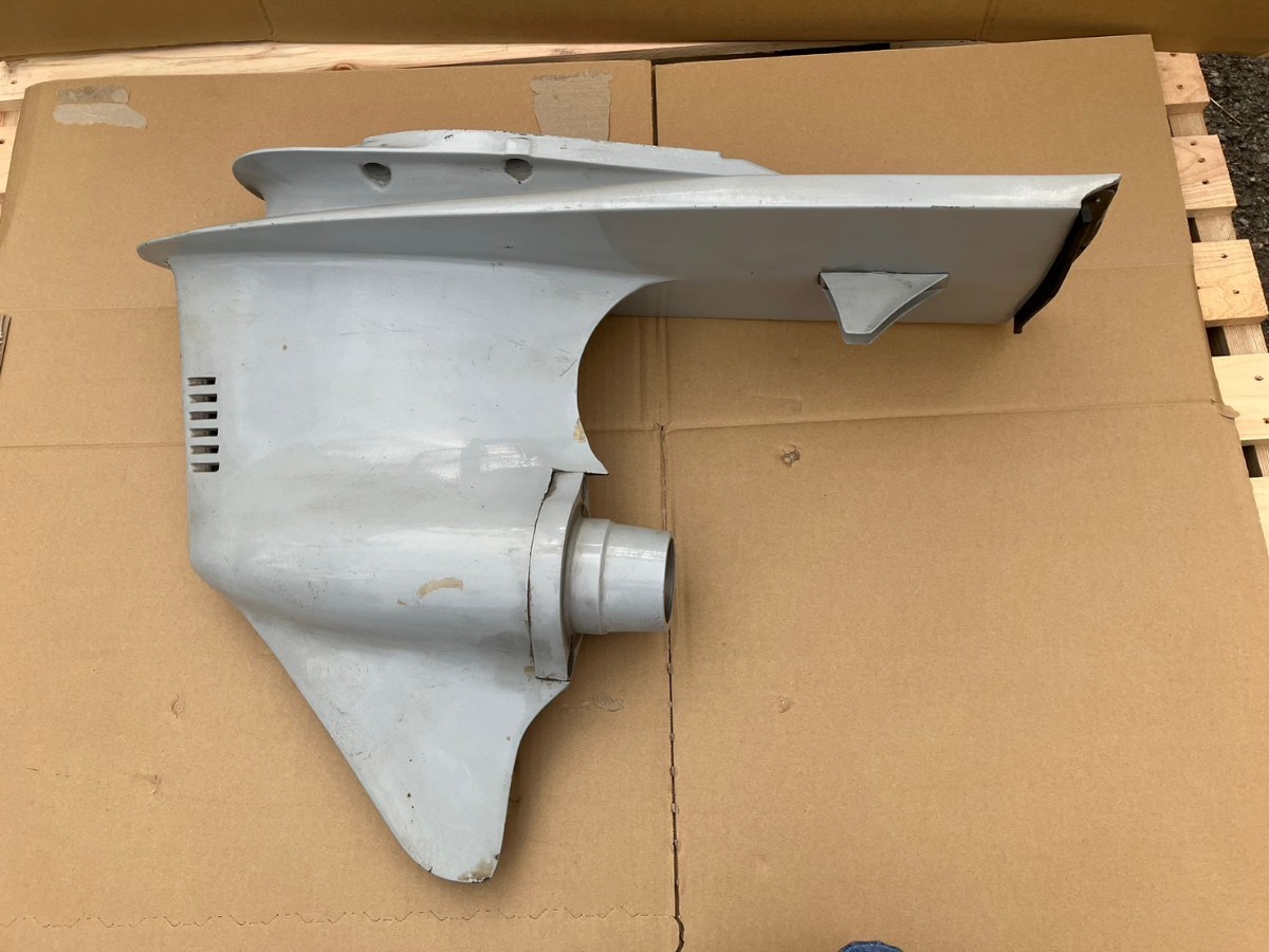 ボルボ ペンタ VOLVO PENTA 290DP ロワギアハウジング 埼玉 八潮より ボルボ ペンタ VOLVO PENTA 290DP ロワギアハウジング 埼玉 八潮より