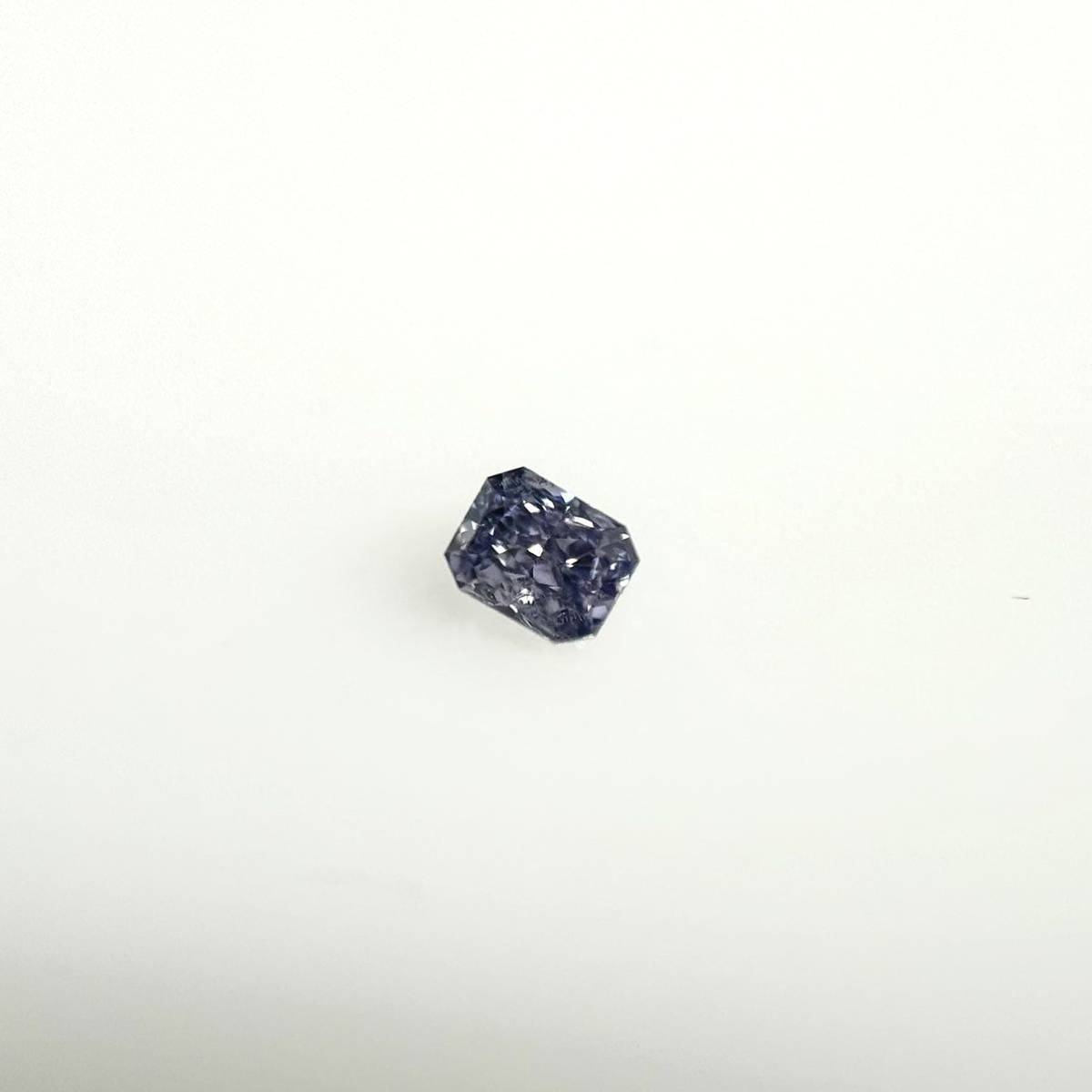 0.029ct FANCY GRAY VIOLET SI1lati Anne to violet diamond loose 