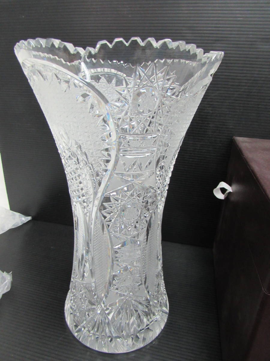 未使用品 BOHEMIA GLASS ボヘミア ガラス 特大花瓶 36cm フラワー