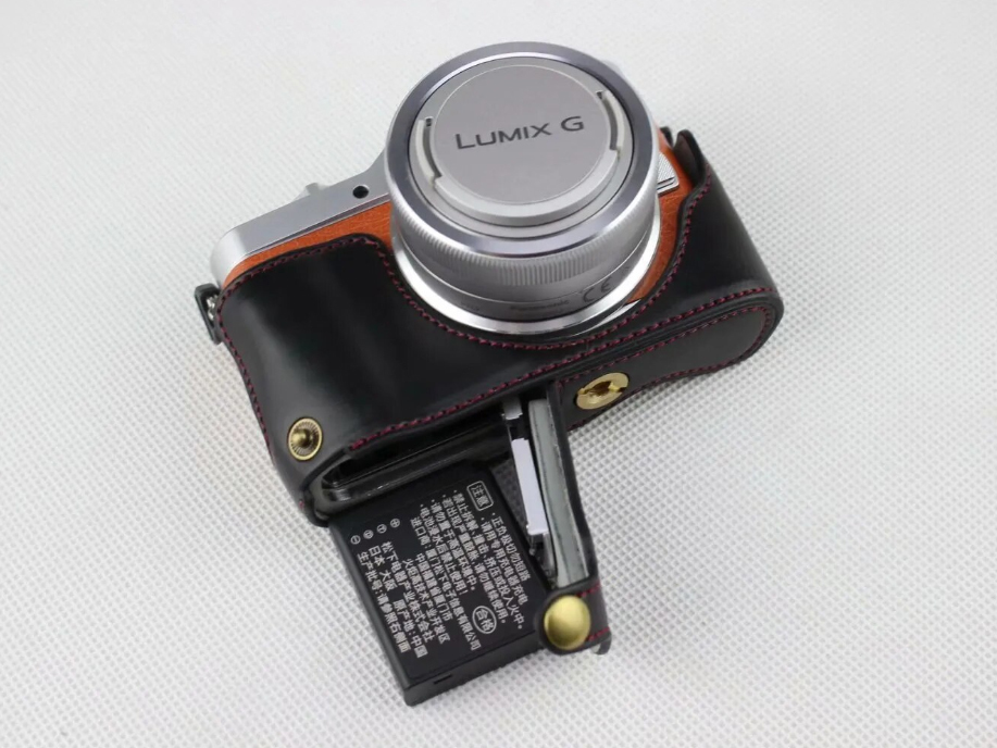 新品 パナソニック LUMIX DMC GF7 GF8 GF9 GF10 GF90 レザーカメラケース ハーフカバー 黒_画像3