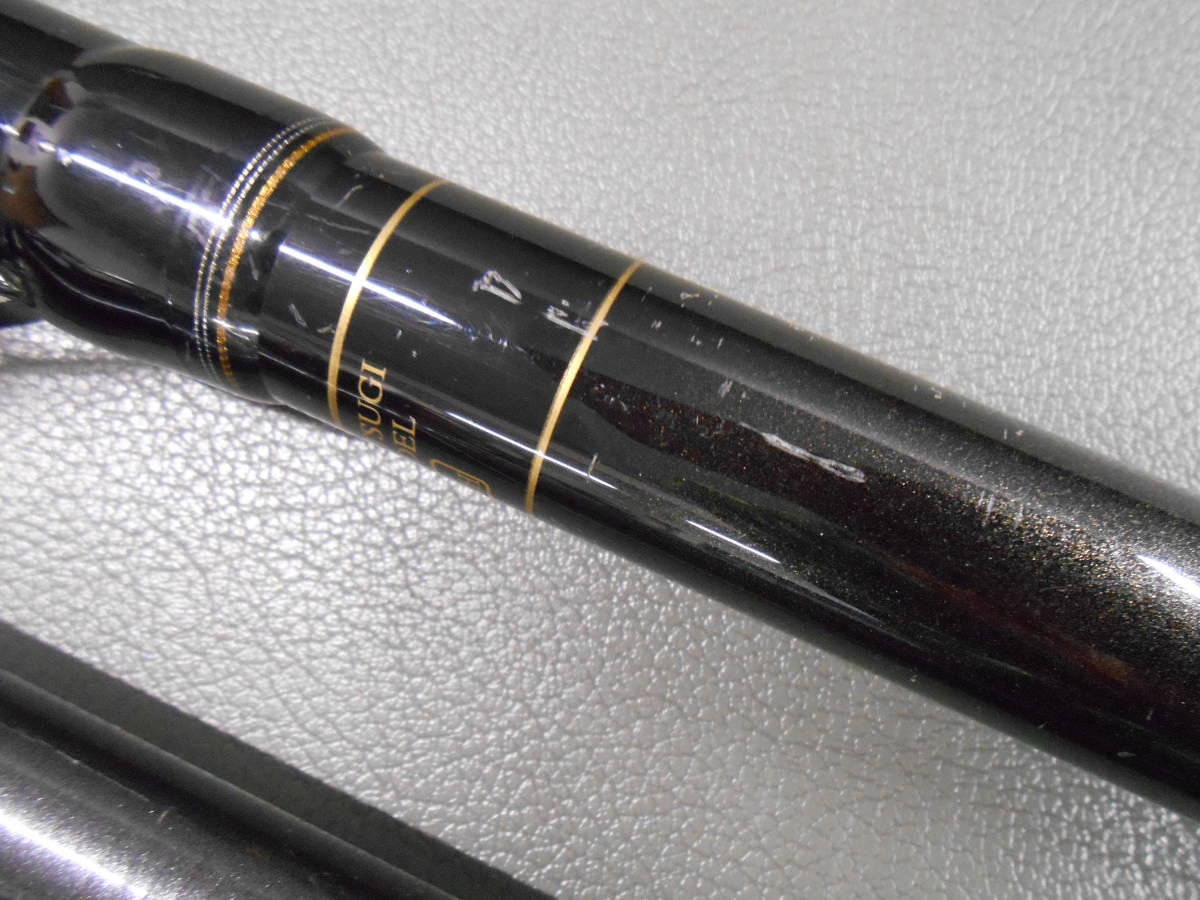 ダイワ精工名竿 石鯛竿 HVF小笠原 MH484L 中古のお品です。石鯛 ダイワ精工名竿 石鯛竿 HVF小笠原 MH484L 中古のお品です。石鯛
