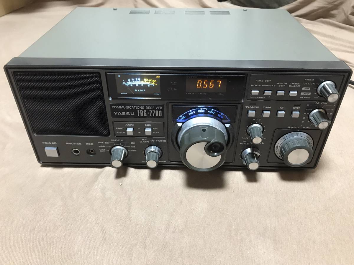 【ちょっと難あり!このままでも充分使える!Yaesu FRG-7700】_画像1