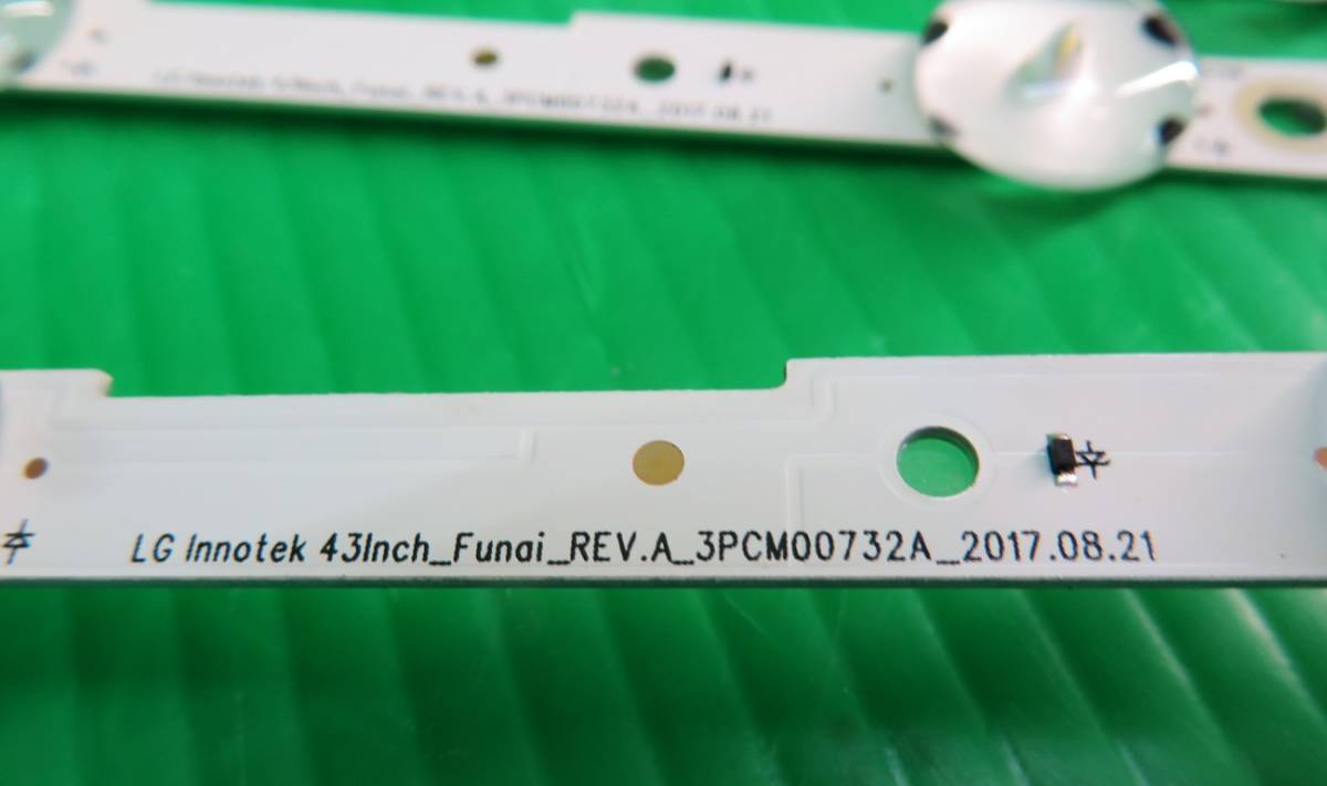 T-5116▼HITACHI　日立　液晶テレビ　L43-GP35 2017年製 LEDバックライト 中古　部品　修理/交換_画像7