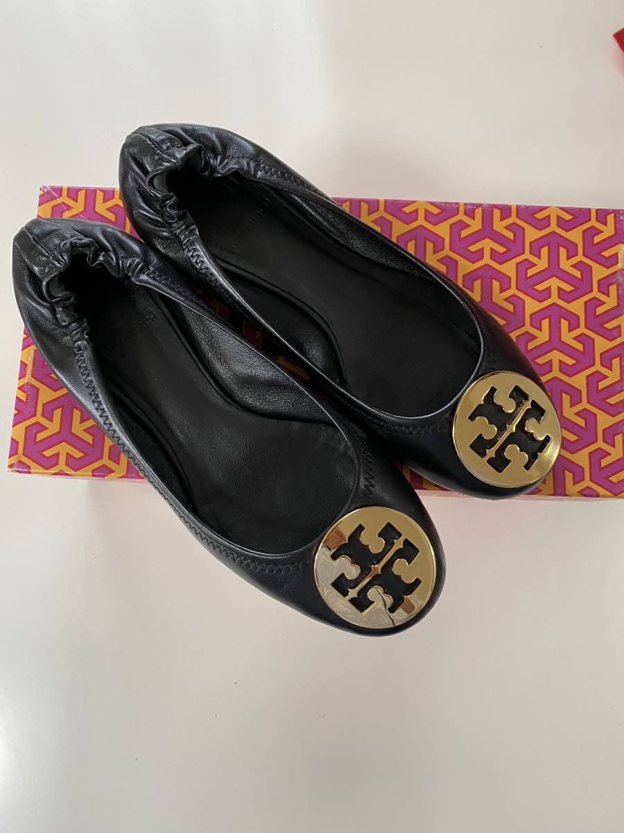 【美品】トリーバーチ　レザー　フラットシューズ　バレエシューズ　ブラック　サイズ6M 約23センチ　箱付き　TORY BURCH_画像9