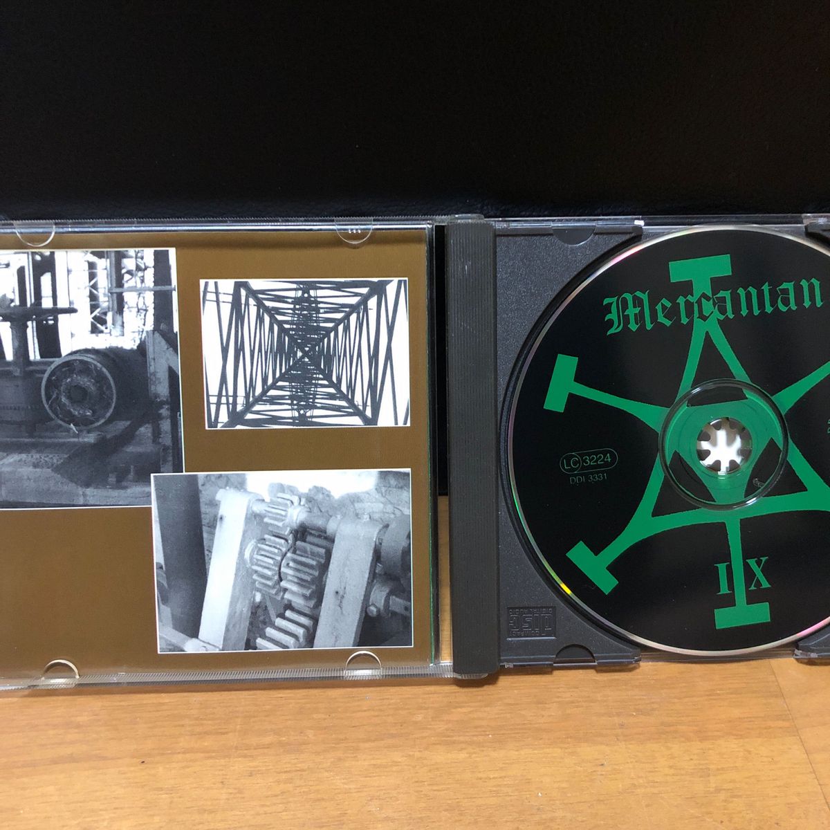 Mercantan / IX  Dark Ambient Industrial 環境音楽　実験音楽