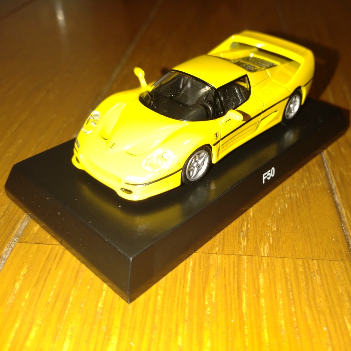 京商 1/64 フェラーリミニカーコレクション7 NEO F50　黄色　組み立て済み　サークルKサンクス　KYOSHO　Ferrari_画像1