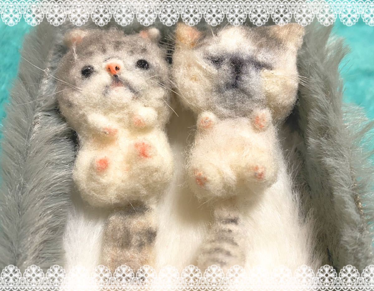 ハンドメイド 羊毛フェルト 子猫 2匹 ミニチュア ドールハウス ブライス 人形 ぬいぐるみ_画像1