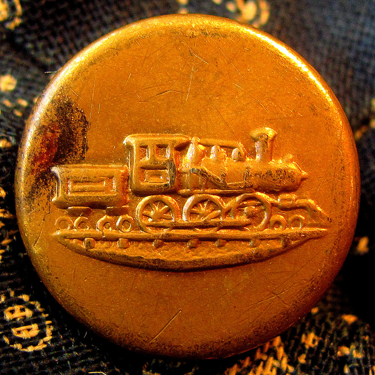 【チェンジボタン】機関車ボタン 1900年代初頭 ビンテージ カバーオール用 古着 (ワークウェア オーバーオール レア 3_画像1