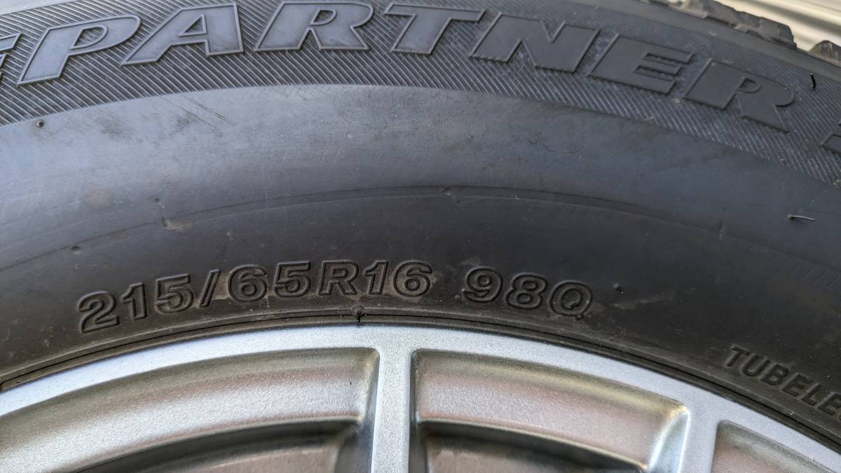 売切 ブリジストン スタッドレス アイスパートナー2 215/65R16 4本セット ホイール付き 16インチ アテンザ等 BRIDGESTONE ICEPARTNER2_画像3